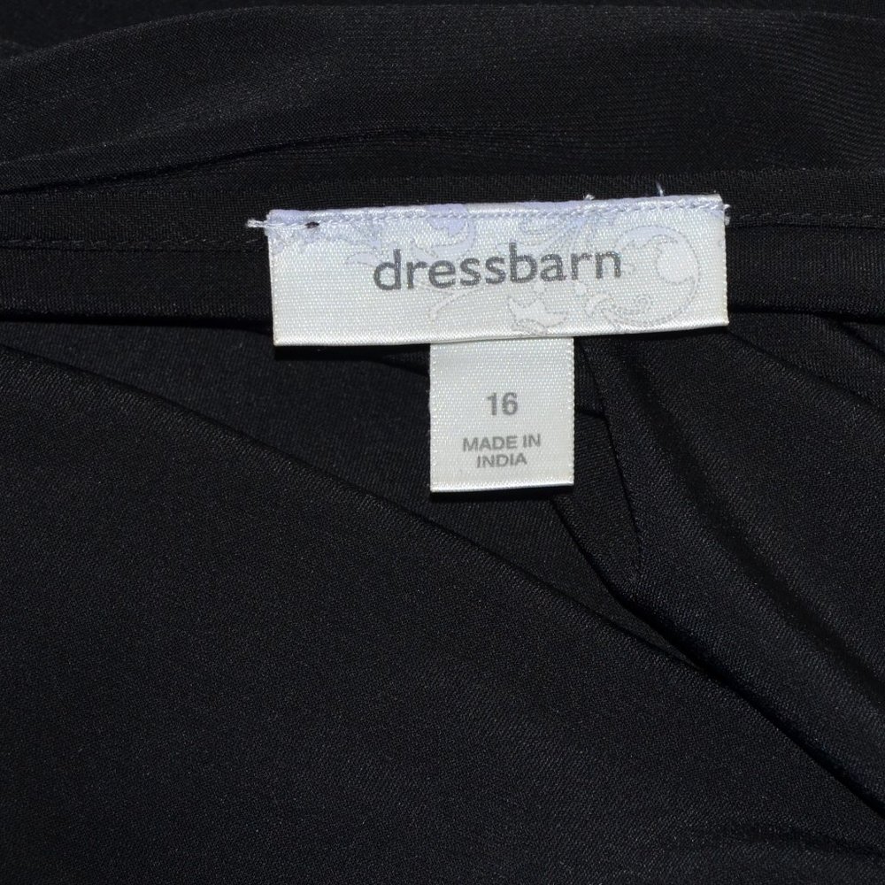 Dress - Picture 5 of 6